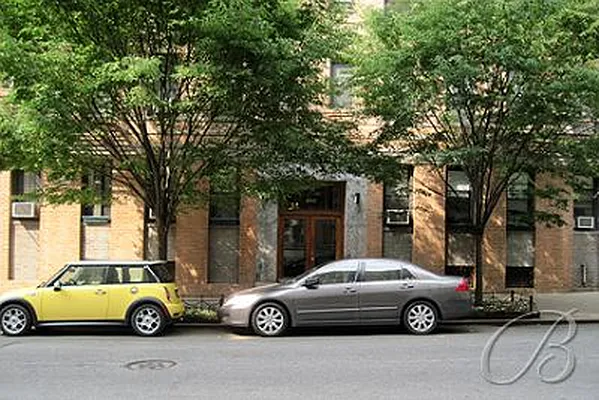 Rented by Bellmarc Realty | media 7