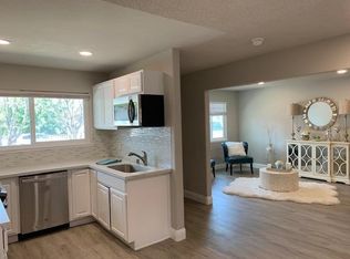 7234 Manuel St, Rio Linda, CA 95673