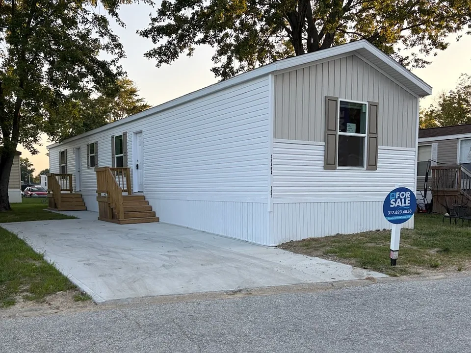 12464 Pineneedle Dr
