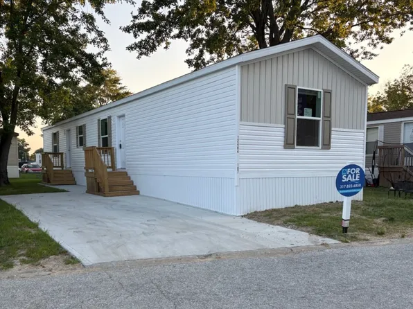 12464 Pineneedle Dr, Indianapolis, IN 46236