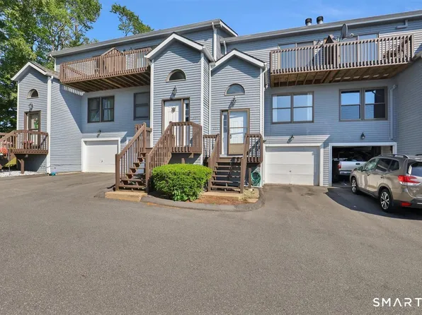 606 Lake Vista Drive #606, East Hampton, CT 06424