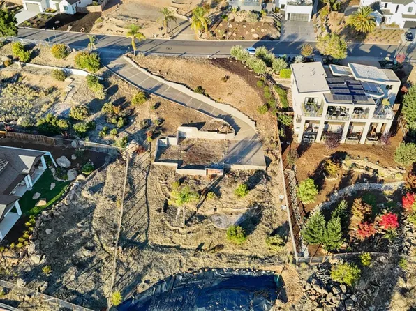 3640 Crown Hill Drive, Santa Rosa, CA 95404