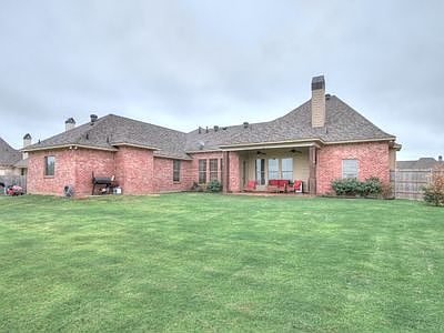 3rd image of 429 Kingston Plantation Blvd