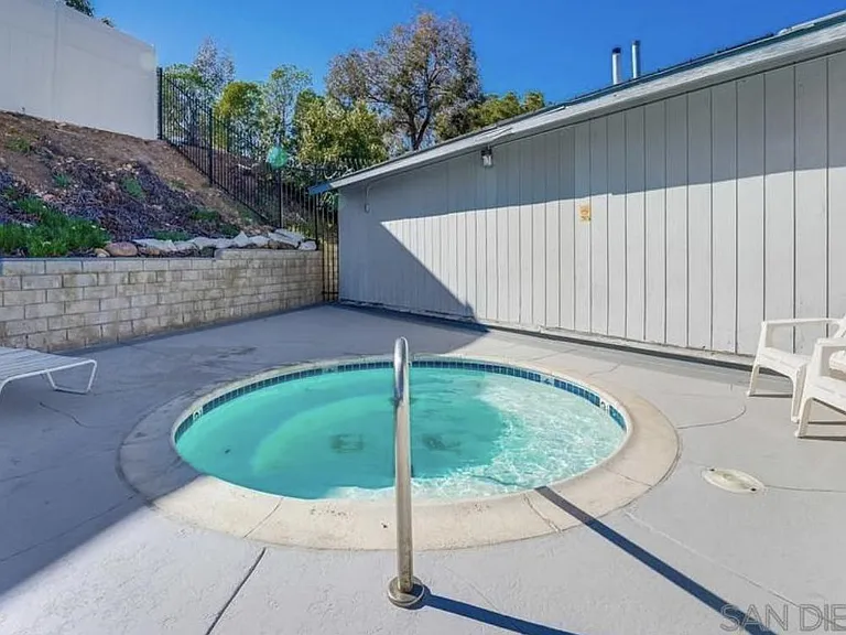 3370 Cherokee Ave #41 — Photo 3