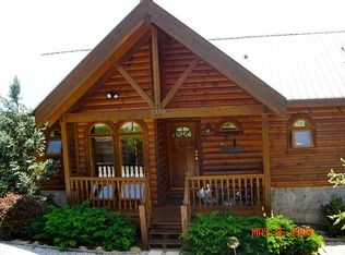 2550 Raccoon Hollow Way, Sevierville, TN 37862