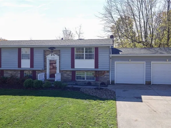 3268 Hommon Rd, Ravenna, OH 44266