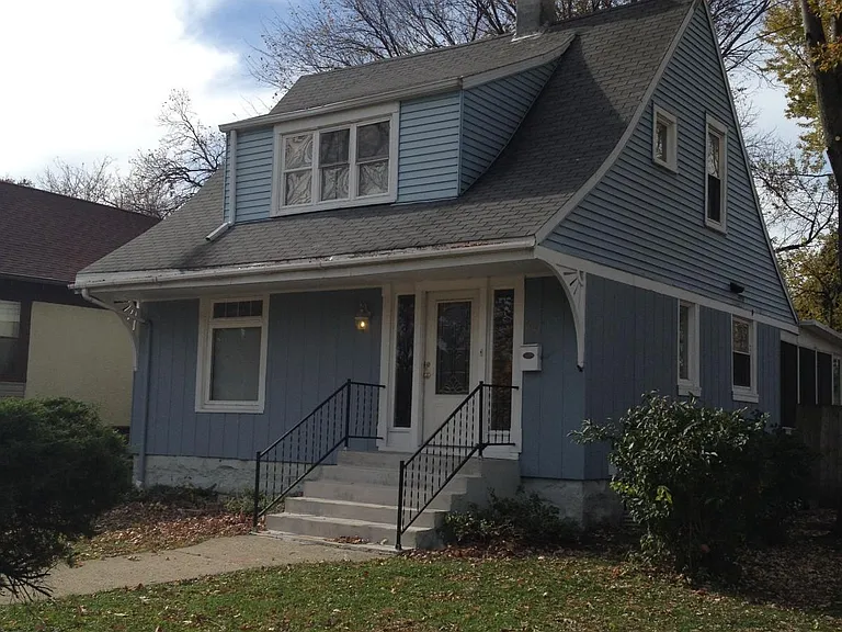 501 S May St — Photo 1