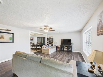 14469 Tailor Rd, Saint Robert, MO, 65584