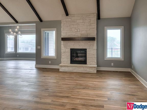 5th image of 2623 N 179th St