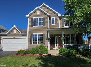 3121 Chalkstone Ave, Elgin, IL 60124