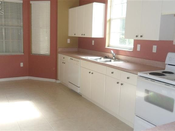 5th image of 9378 Lake Abby Ln
