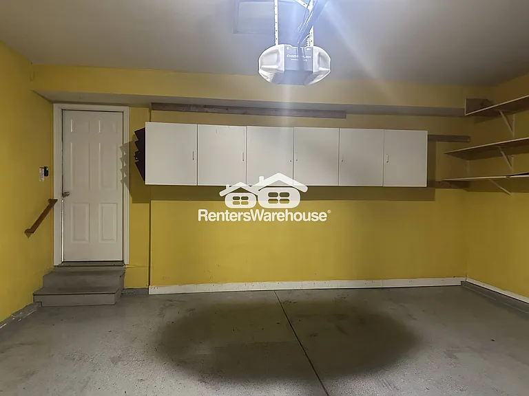 5613 Harvey Ct — Photo 38
