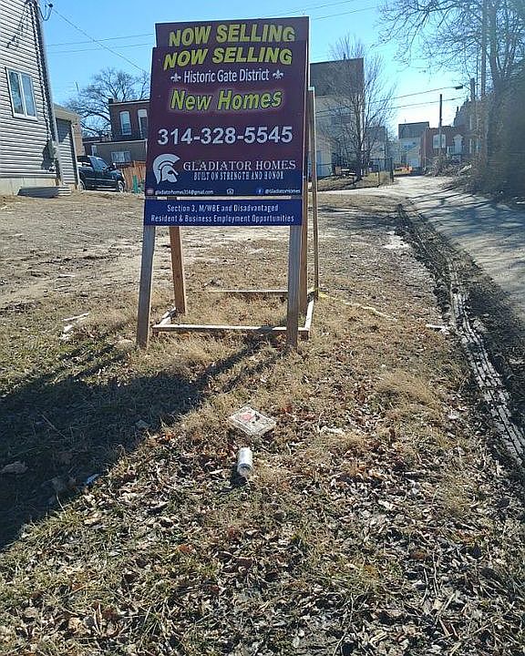 1st image of 2738 Hickory St