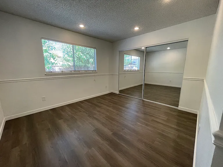 33 Briarwood Ct — Photo 18
