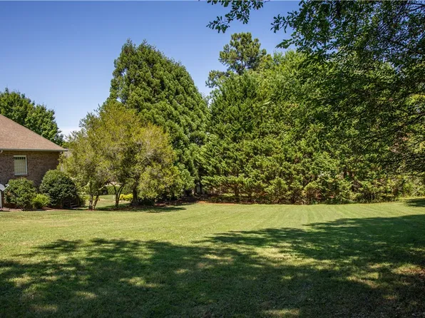 100 Garden Gate Dr, Anderson, SC 29621