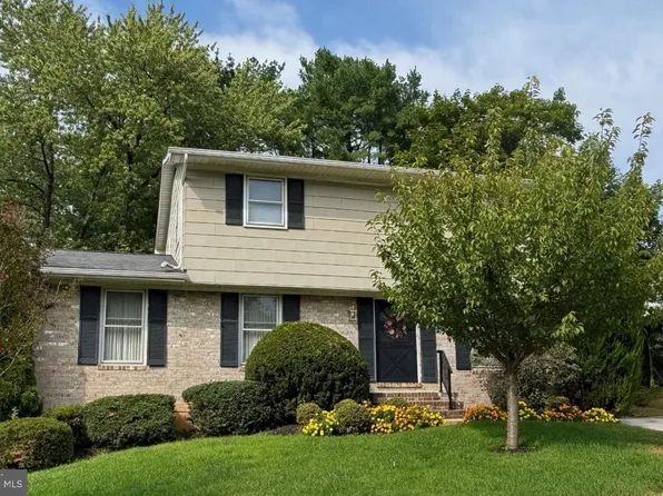 914 Farmstead Rd, Cockeysville, MD 21030
