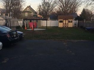 431 New Market Rd, Piscataway, NJ 08854