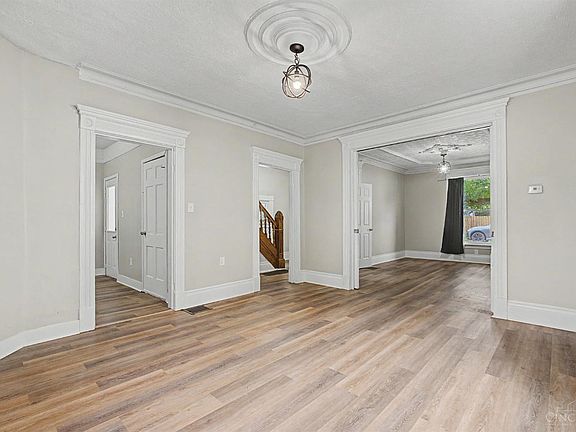 4th image of 310 N 8th St