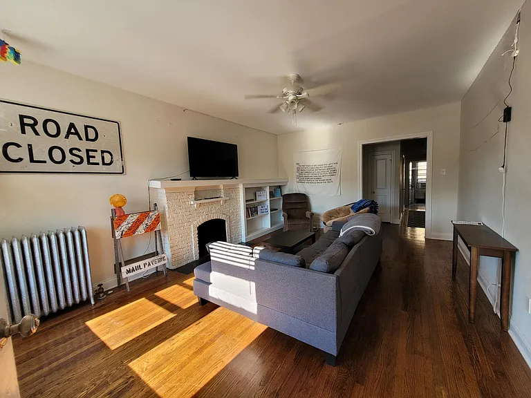 6757 N Sheridan Rd #3S — Photo 3