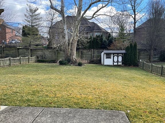 5th image of 3960 Kenesaw Dr