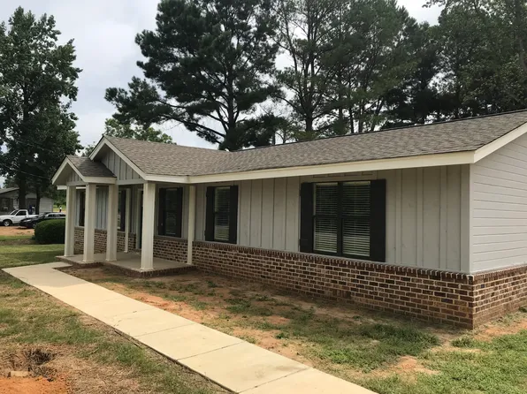 493 Casey Ln, Columbus, MS 39702