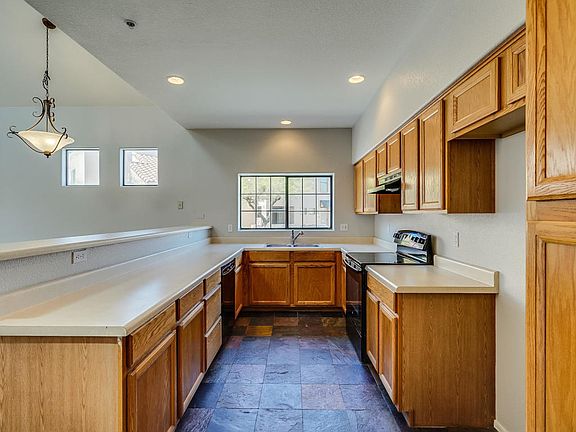 4th image of 5665 W Galveston St Unit 2