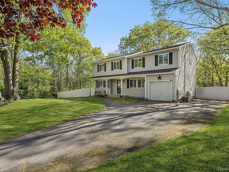 10 Todd Ct — Photo 3