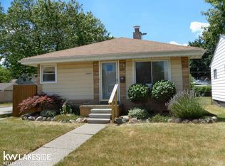24805 Hayes Ave, Eastpointe, MI