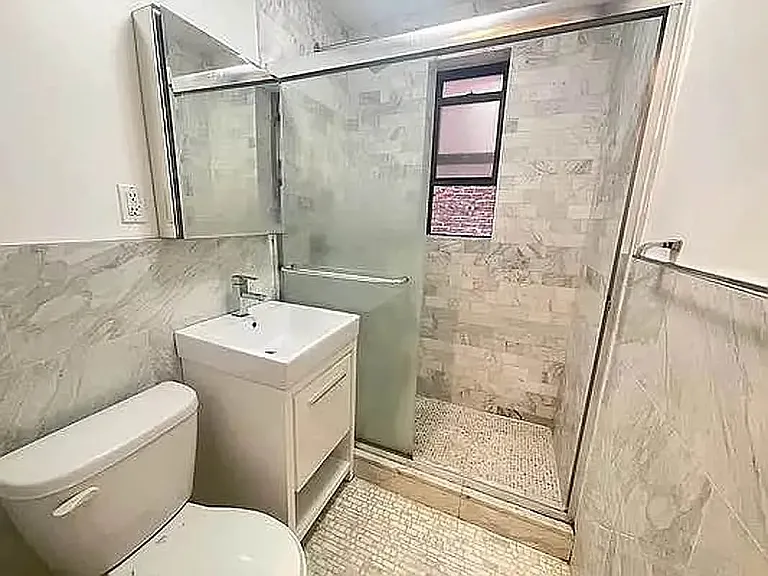137 W 137th St #55B — Photo 4