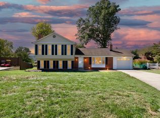 5809 Charlton Ct, Alexandria, VA 22315