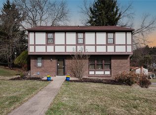 100 Glen Da Lough Ct, Pittsburgh, PA 15237