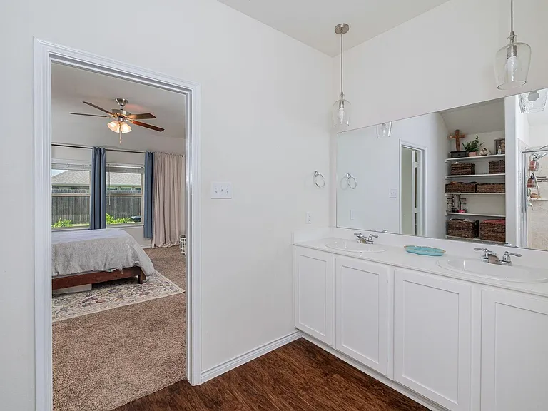 3136 Overlook Dr — Photo 17