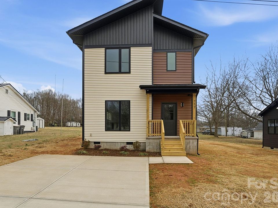 1st image of 717 Margate Ave
