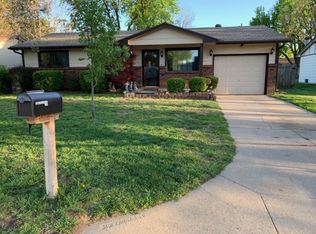 5321 W Robinson St, Wichita, KS 67212