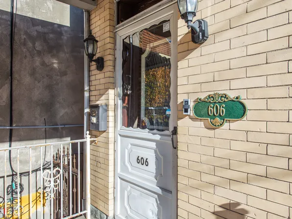 606 59th Street image 4 of 20