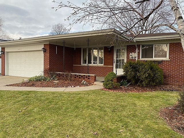 1st image of 3611 Dawn Dr