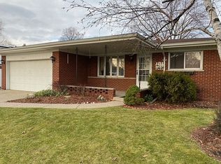 3611 Dawn Dr, Warren, MI 48092