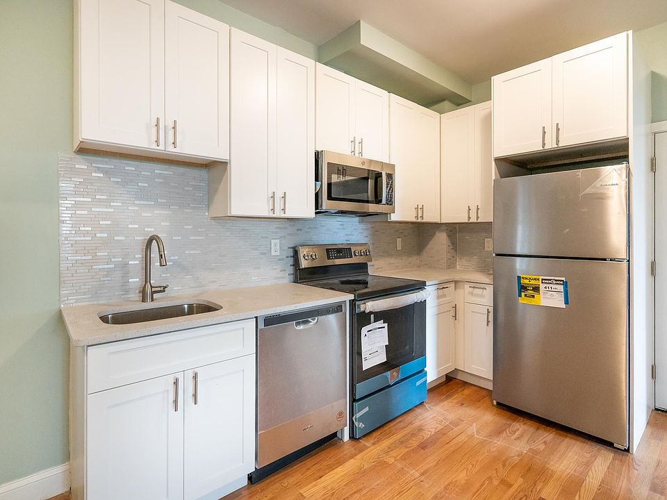 1st image of 116-1 Essex St