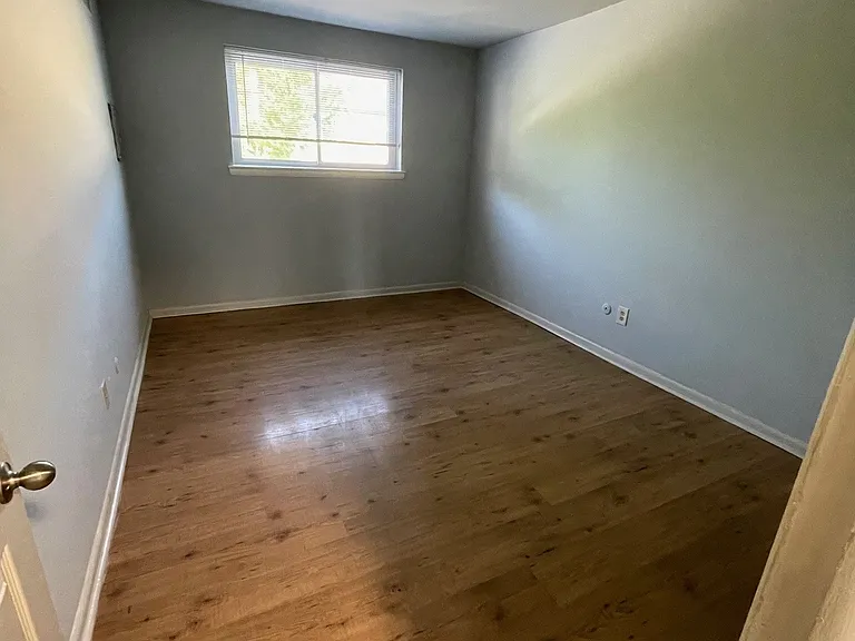 Union Court Apartments — Photo 5