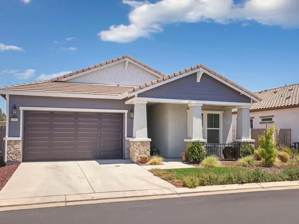 1954 Carmel Ranch Cir, Oakdale, CA 95361
