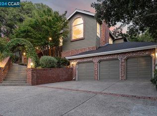 28 Merrill Cir S, Moraga, CA
