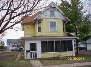 2028 Parmenter St, Middleton, WI 53562