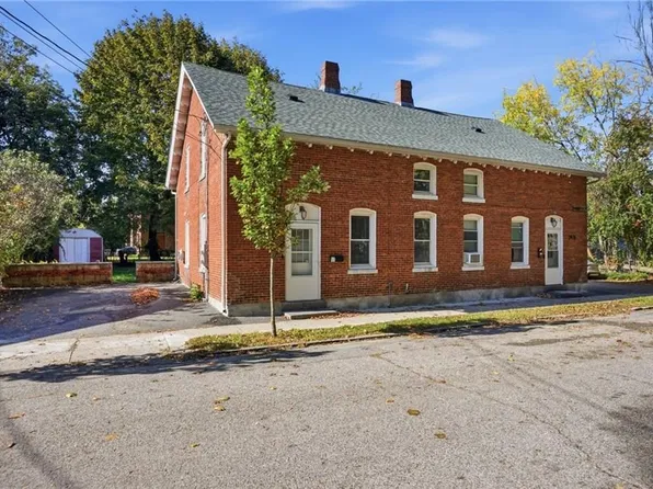 24 Lawrence St, Cumberland, RI 02864