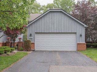 28456 Venice Cir #1, Farmington Hills, MI 48334