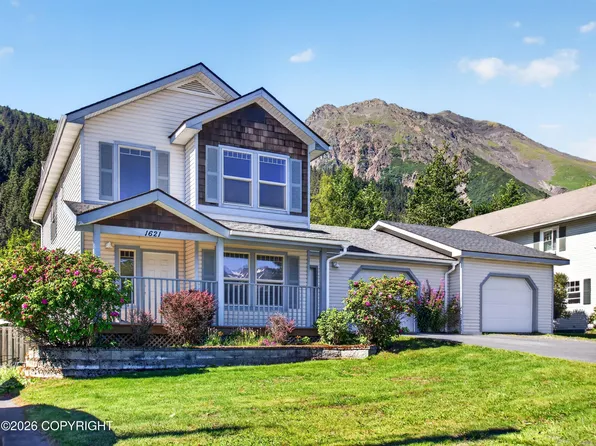 1621 Resurrection Blvd, Seward, AK 99664