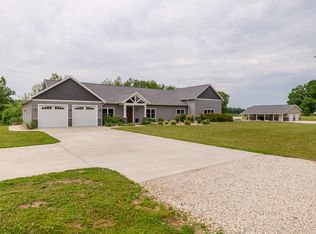 1518 M Dr S, East Leroy, MI 49051