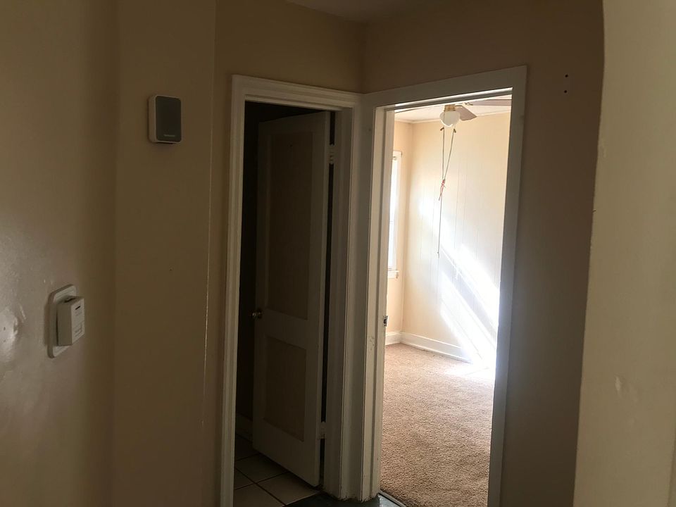 1st image of 1818 E 83rd St