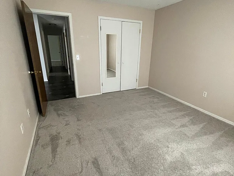 15 Preston Cir — Photo 9