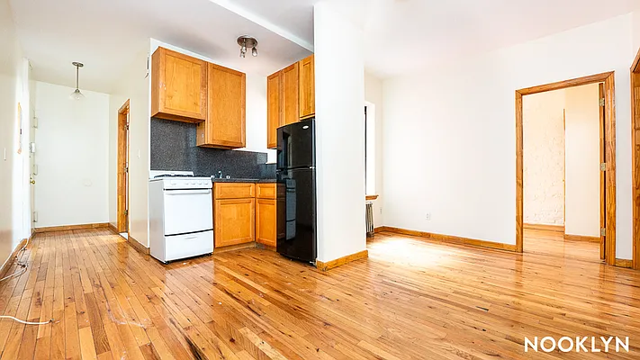 Rented by Nooklyn NYC LLC | media 21