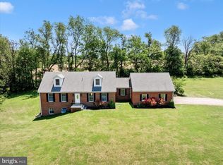 1149 Marthas Ct E, Knoxville, MD 21758